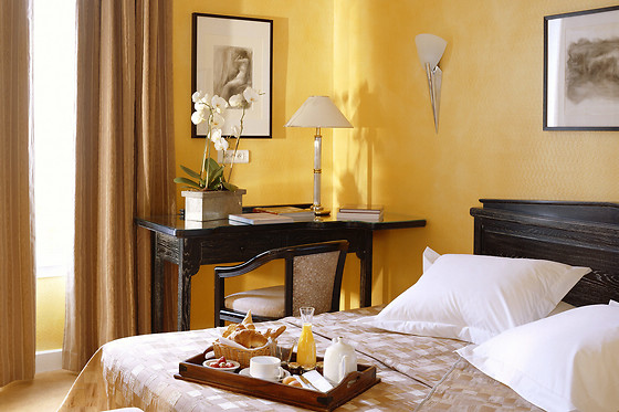 Hotel Gloria - photo 0