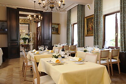 Kasteel Van Nieuwland -  De Postiljon