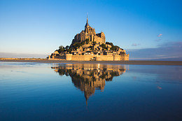 Le Village Insolite