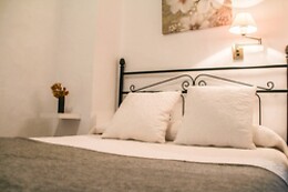 APARTAMENTOS VISTA VELETA