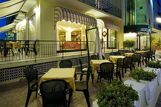Atlas Hotel - photo 15