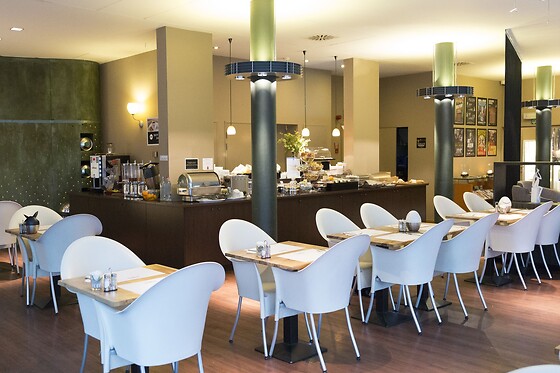 Hotel Docklands - photo 6