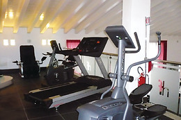 24HOTELS S.R.L.