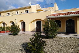 Minissale Farmhouse