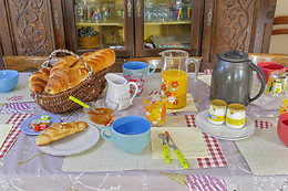 Marie France Home