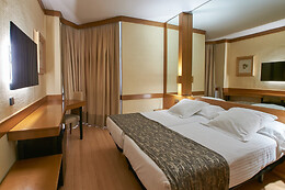 AR HOTEL LOS ARCOS