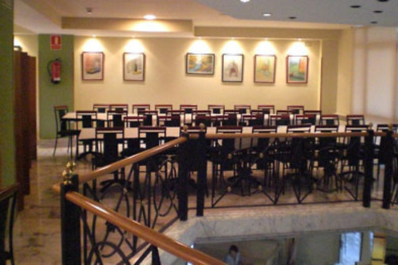 HOTEL ASTURES - photo 2
