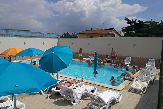 Garden Inn - photo 1