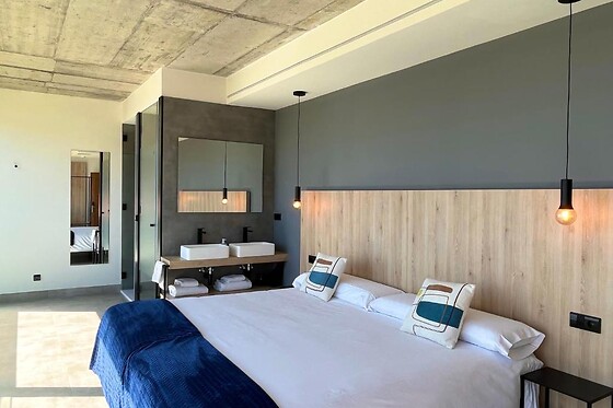 HOTEL DEVALAR DO MAR - photo 0