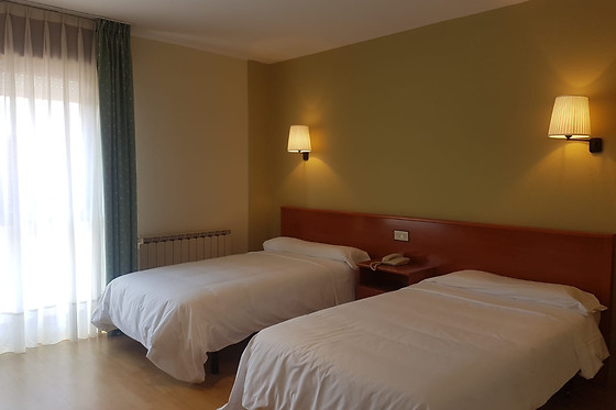 HOTEL ARCEA VILLAVICIOSA - photo 0